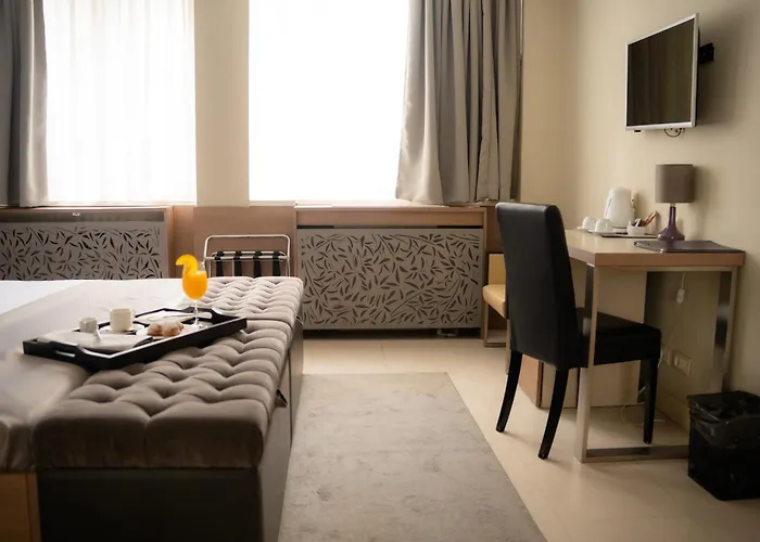 Hotel Srbija Garden-Free Parking-Upon Availability Belgrade