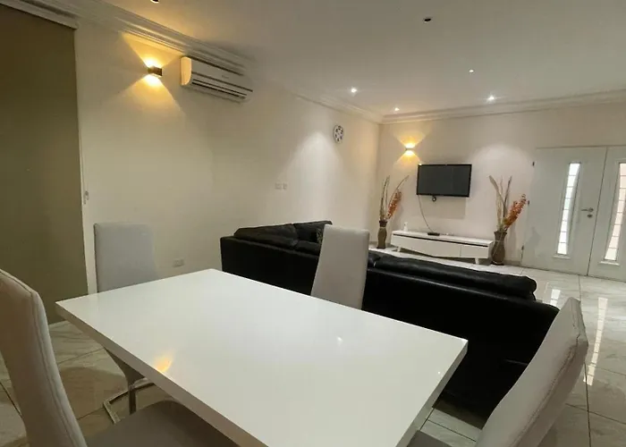 Amazing Duplex Suite Available Accra