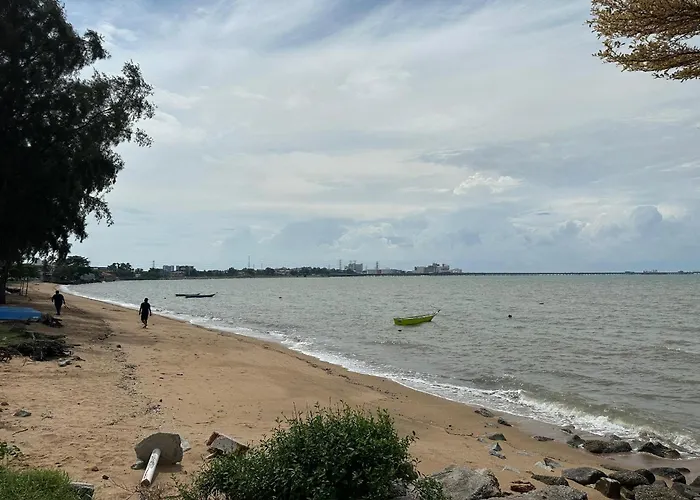Seaside 4 Bedroom House At Pd By Maison Port Dickson