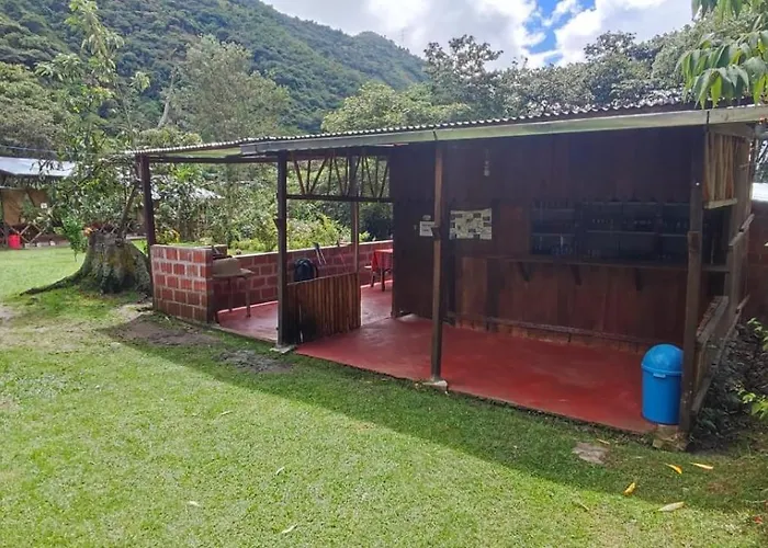 Camping- Hotel Mayta Capac Santa Teresa 