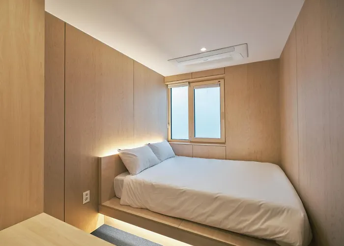 Dandelion Sinsa 1 Aparthotel Seoul
