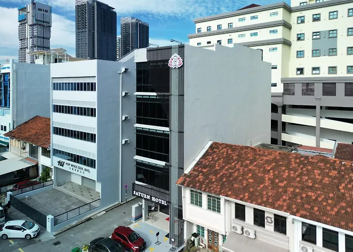 Saturn Hotel George Town
