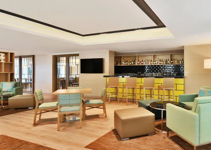 Fairfield By Marriott Chennai Omr Hotel