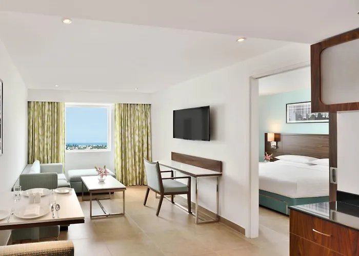 Fairfield By Marriott Chennai Omr Hotel