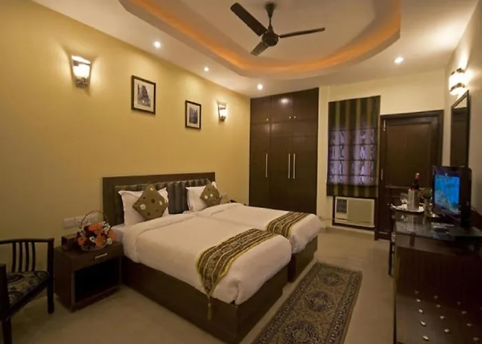 Hotel Deep Residency New Delhi