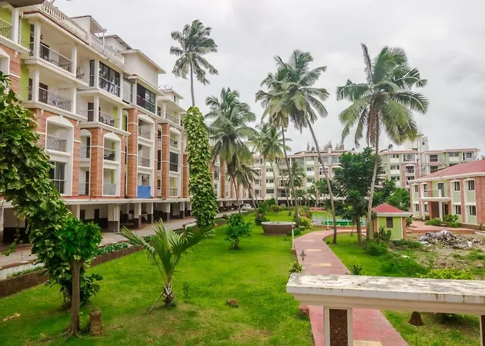 3/4Bhk Luxury Space With Pool Candolim