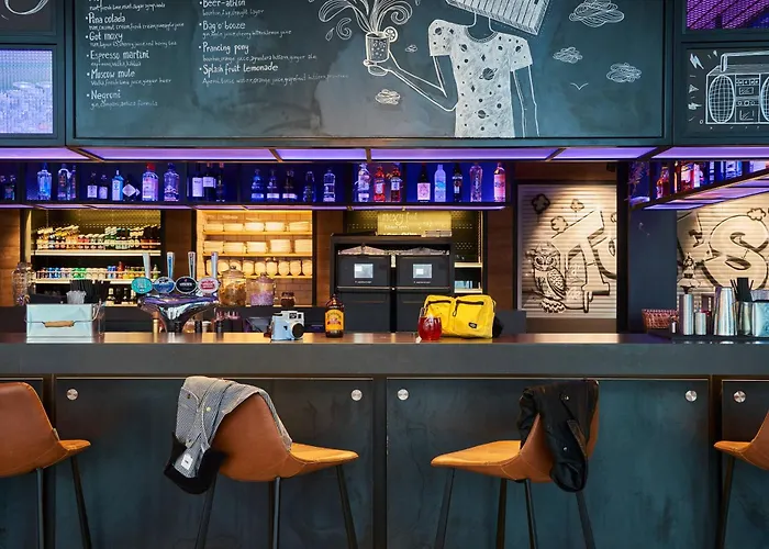 Moxy Birmingham Nec And Airport Hotel Bickenhill
