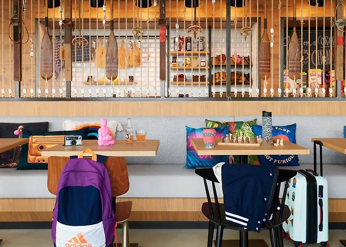 Moxy Cologne Bonn Airport Hotel