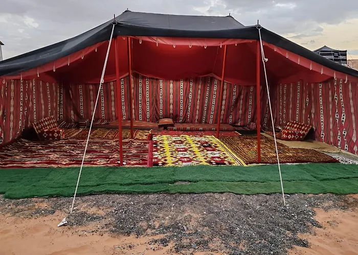 Sky Window Camp Guest House Badīyah
