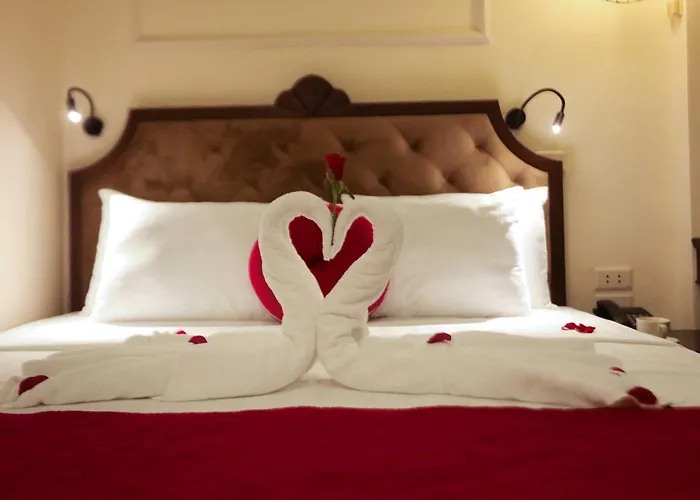 The Sinh Tourist Hotel & Travel Hanoi