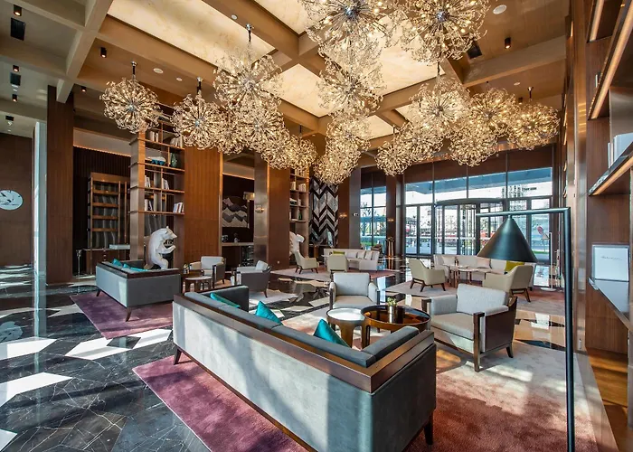 L+Snow Supreme Hotel Shanghai