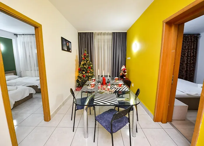 The Lincoln Suites - Central Shabbat Friendly Apartments Bucharest
