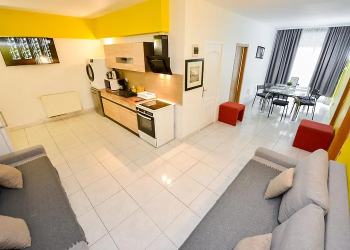 The Lincoln Suites - Central Shabbat Friendly Apartments Bucharest