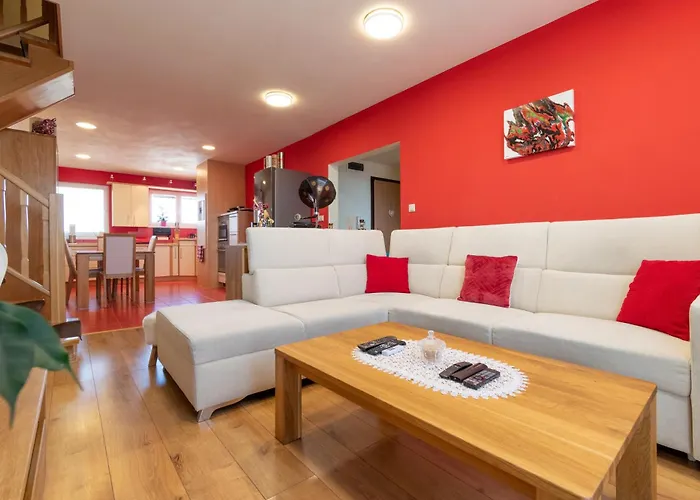 Sherpa'S Hostel High Tatras Strbske Pleso
