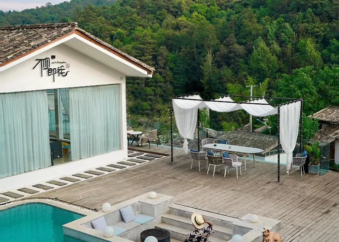 No Flowers Boutique Hostel Kunming
