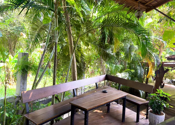 Jungle Vibes Hotel Thong Sala