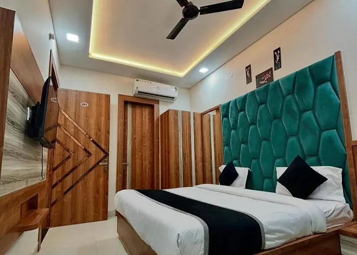 Hotel Blue Terminal Mumbai