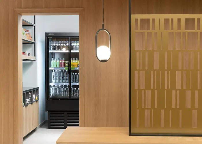 Courtyard By Marriott Cluj - Napoca Downtown Hotel