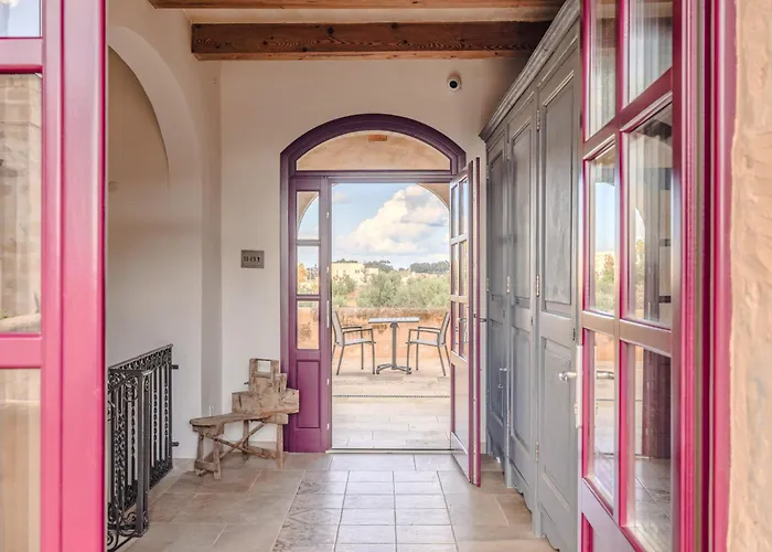 Mulberries Hotel Zabbar
