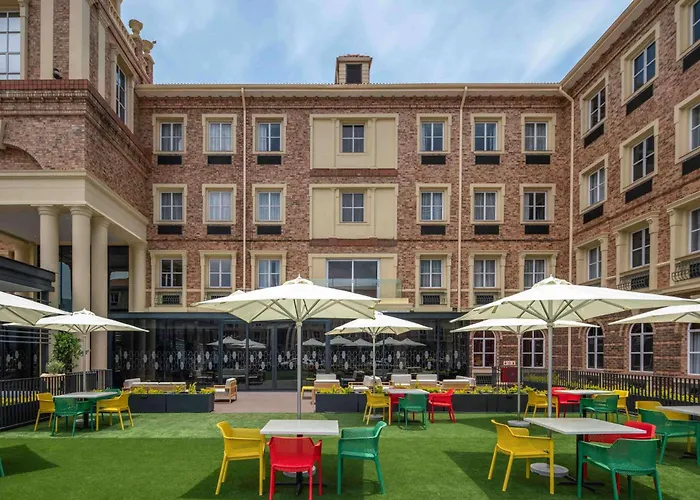 Hampton By Hilton Sandton Grayston Johannesburg
