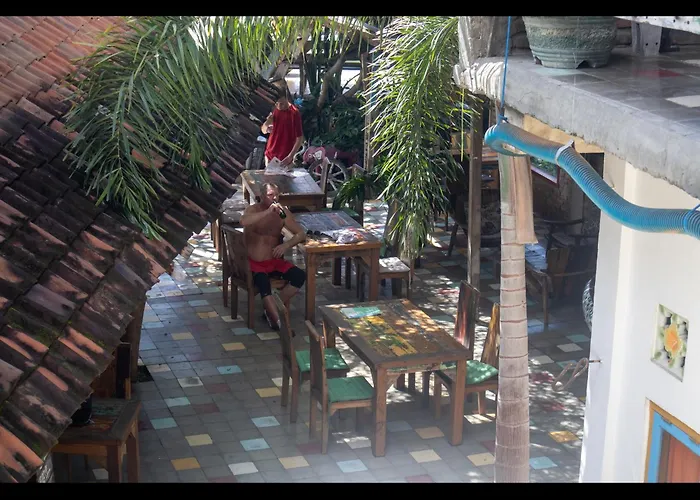 La Boheme Bajo Hostel Labuan Bajo