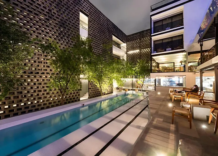 Hotel Carlota Mexico City