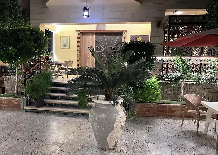 Hotel Pyramids Al Kawm al Akhdar