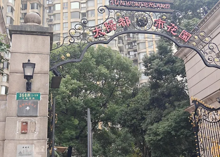 Eastern Hub - Bund Branch Yuyuan Garden Artistic 3Bedroom With Bund View Shanghai