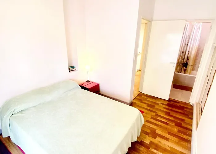Gandhi Apartment Buenos Aires