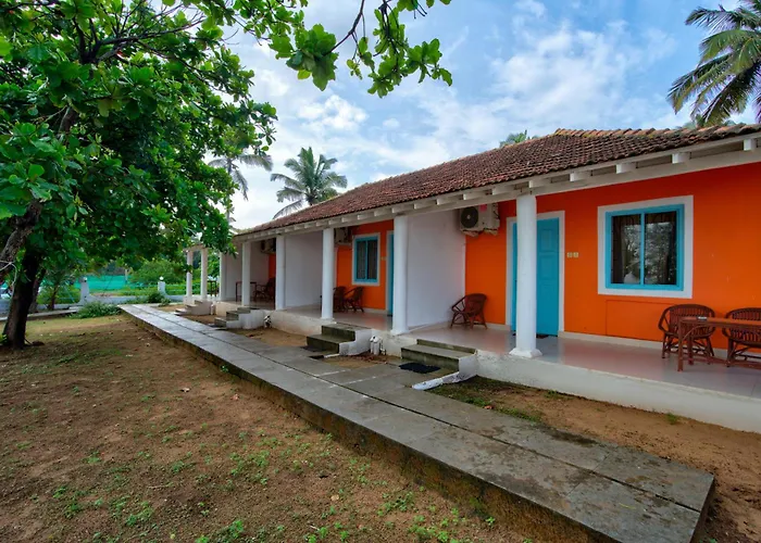 Papilio Beach Front Cottages-Tbv Baga
