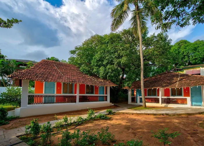 Papilio Beach Front Cottages-Tbv Baga