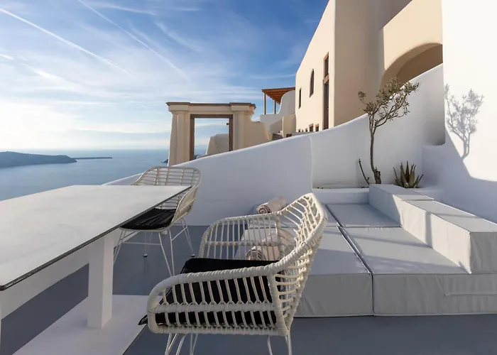 Heavens Edge Hotel Imerovigli 