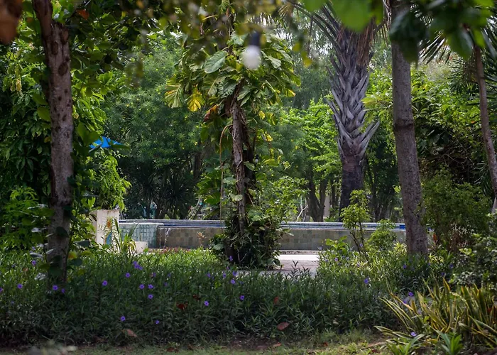 Puri Sari Beach Hotel Labuan Bajo