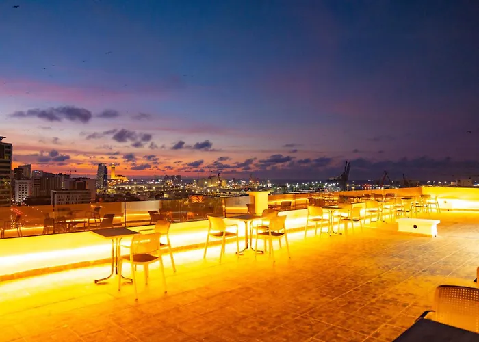 C103- Comfy And Spatious 1 Bedroom Apartment With Breathtaking City View - Belvedere Casablanca
