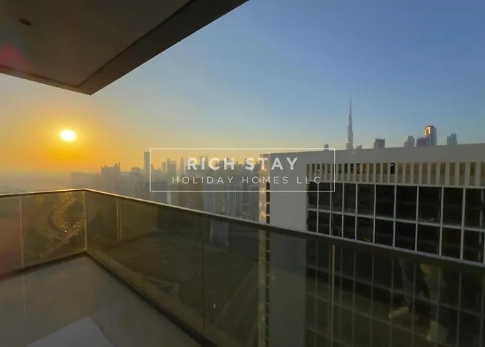 Sleek 2Br In Nobles, Business Bay Apartment Dubai