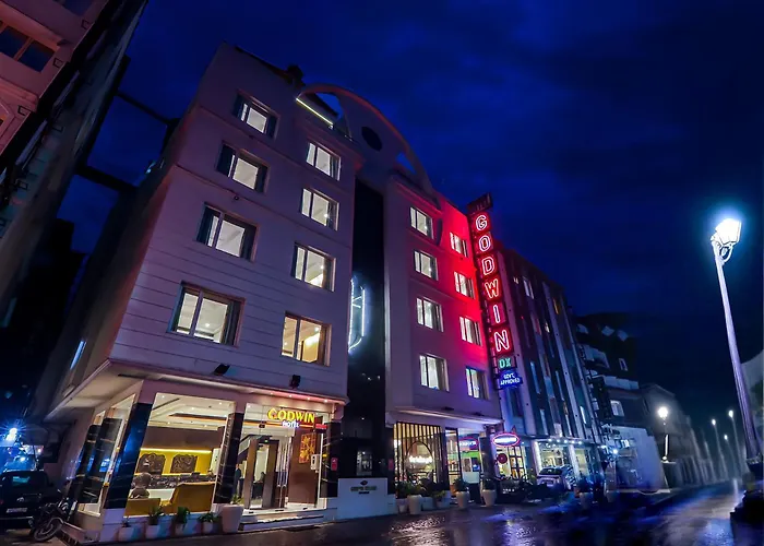 Hotel Godwin Deluxe New Delhi Awarded Best Hotel 2025- Free Airport Pick-Up