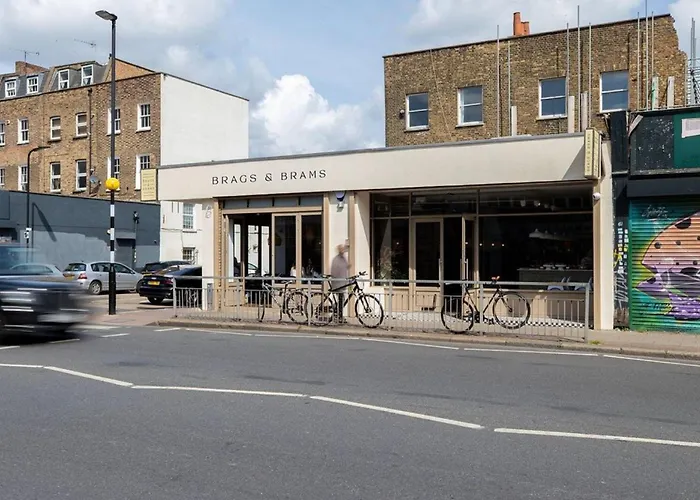 The Chill Spot: Peaceful Studio For Two London