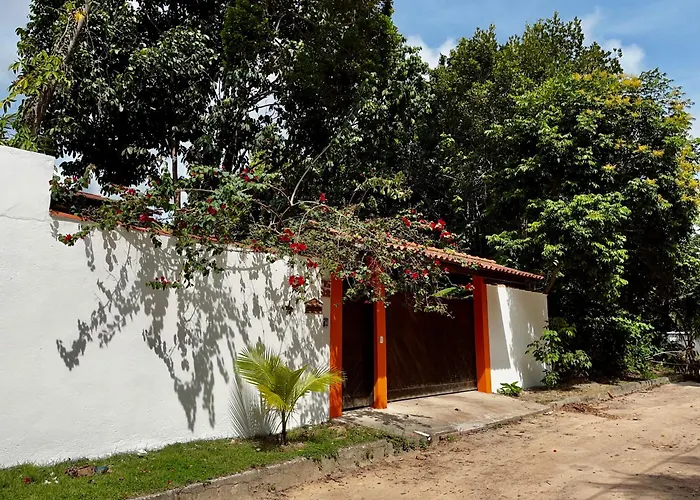Casa Espacosa Com Piscina, No Melhor Bairro De Arraial D Ajuda, A 7 Minutos Da Praia Porto Seguro