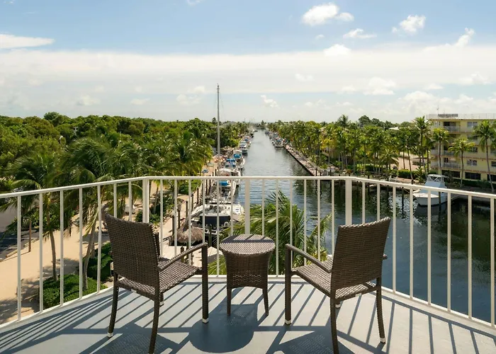 Courtyard By Marriott Key Largo Hotel