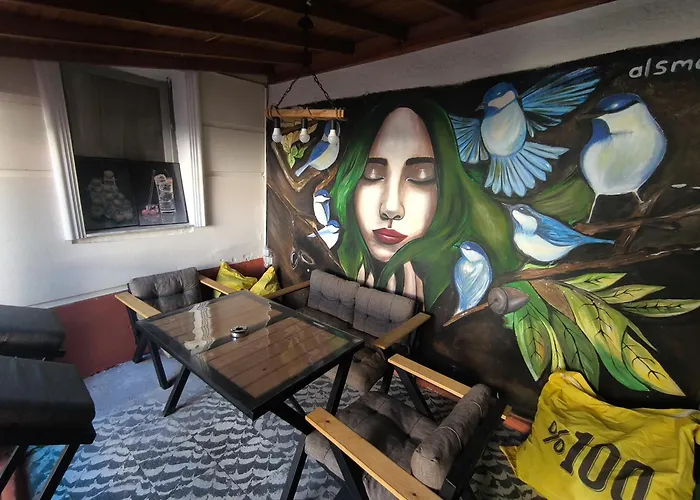 Lavinya Pension Kuşadası