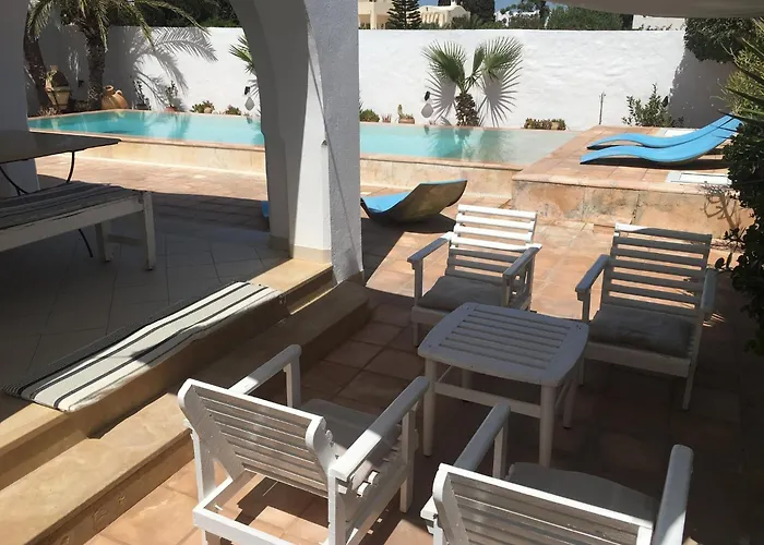 Dar El Mesbah Villa Triffa