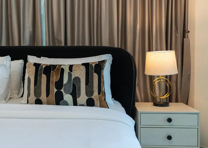 Lux Bnb I 29 Blvd I Burj Khalifa & Fountain Views Dubai