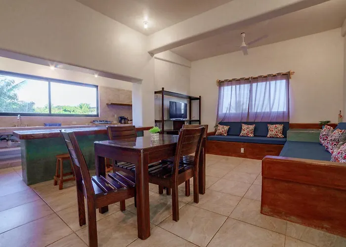 Casa Flores Zicatela Puerto Escondido 