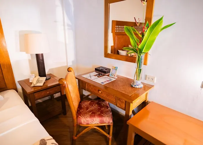 Boracay Tropics Resort Hotel Manoc-Manoc