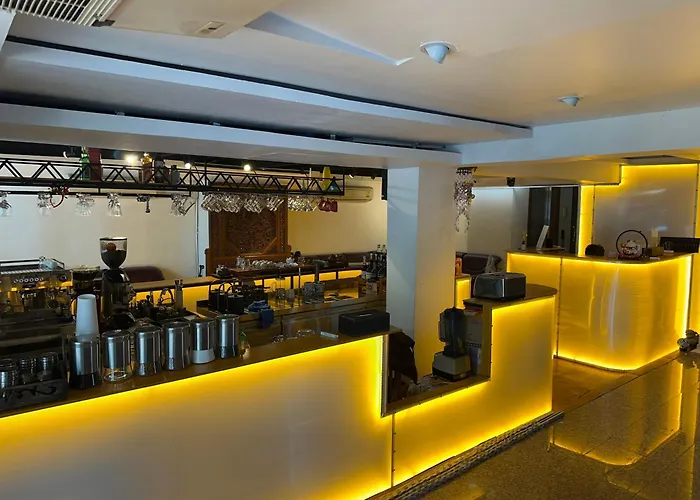 Longzhu Guesthouse Bangkok