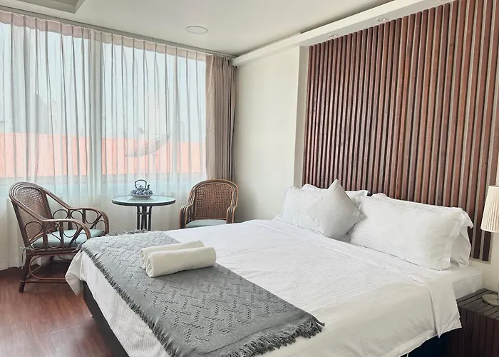 Longzhu Guesthouse Bangkok