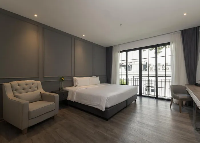 One Patio Hotel Pattaya - Sha Extra Plus