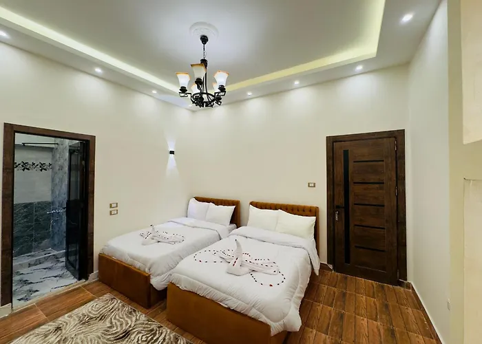Hur Magic Pyramids Hotel Kafret el-Gabal
