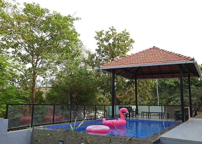 Bodi Villa- Mountain View With Pool Karjat