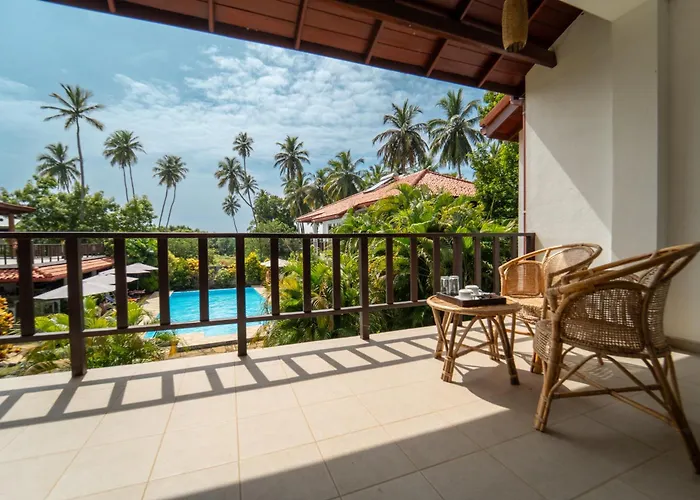 Green Parrot Beach Resort Tangalle